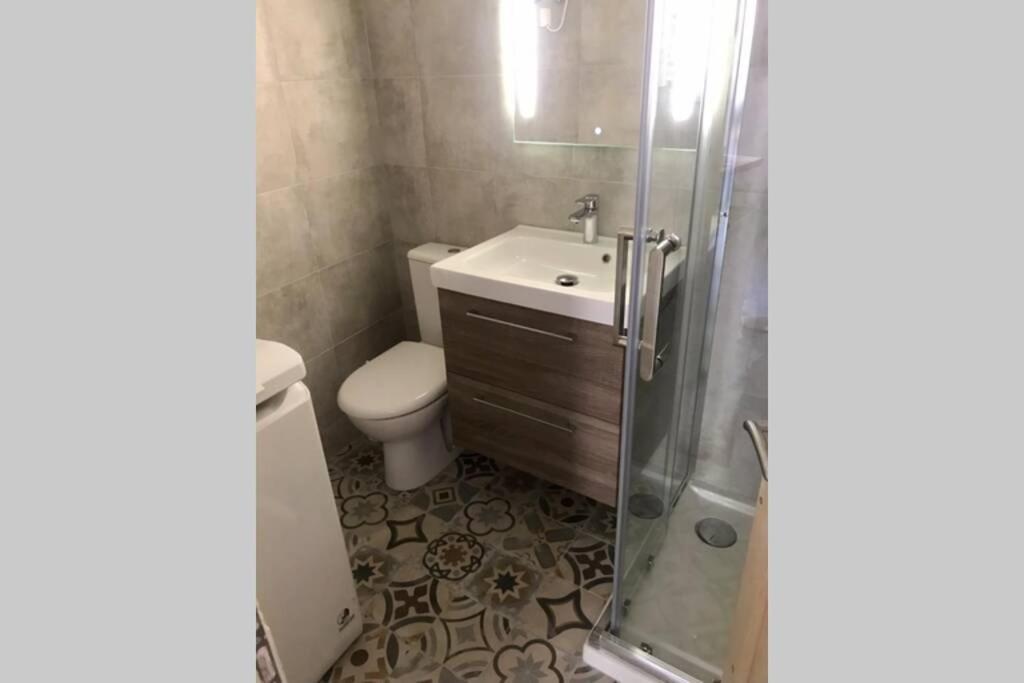 Appartement 3 pièces lumineux au cœur du village Saint-Martin-Vésubie Esterno foto